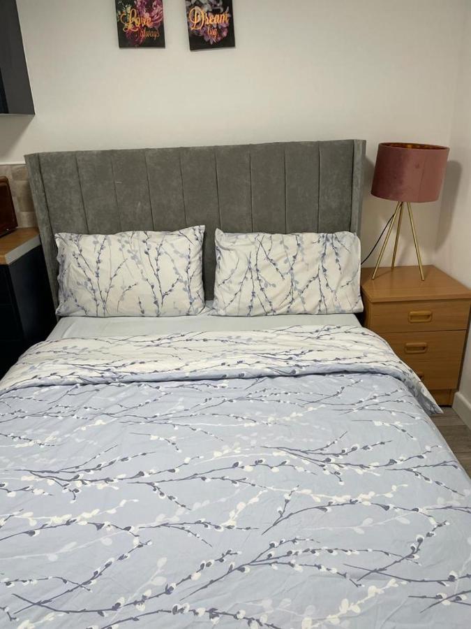 Brand New Studio Apartment With Beautiful Kitchen-Close To Liverpool City Centre Exterior photo