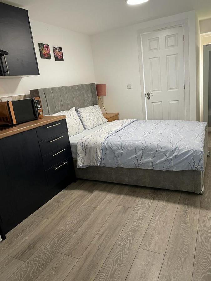 Brand New Studio Apartment With Beautiful Kitchen-Close To Liverpool City Centre Exterior photo